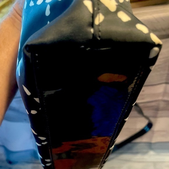 Kate ♠️ Spade Kate NY Stevie Shoulder Hand Bag BLACK CREAM Patent EUC!!! - Picture 6 of 14